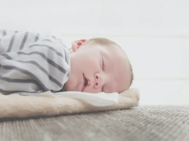 How Many Hours Does a Newborn Sleep?