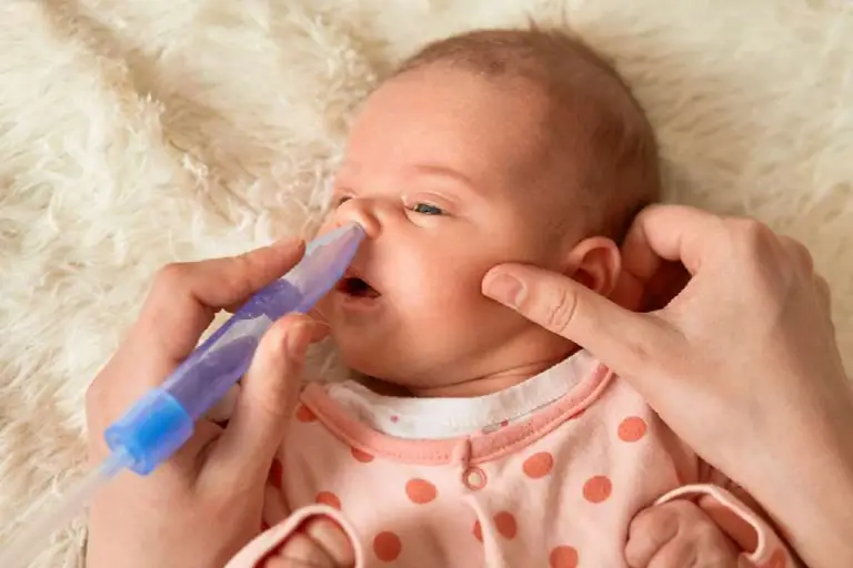 How to Treat a Congested Nose in Newborn