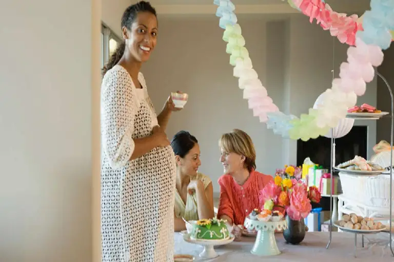 When Should You Have a Baby Shower?